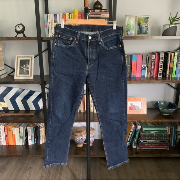 Levi’s • men’s 541 jeans in indigo - Picture 2 of 5